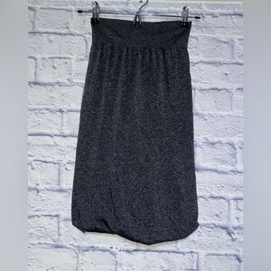 Lululemon Boulevard Bliss Skirt
Black / White size 2
